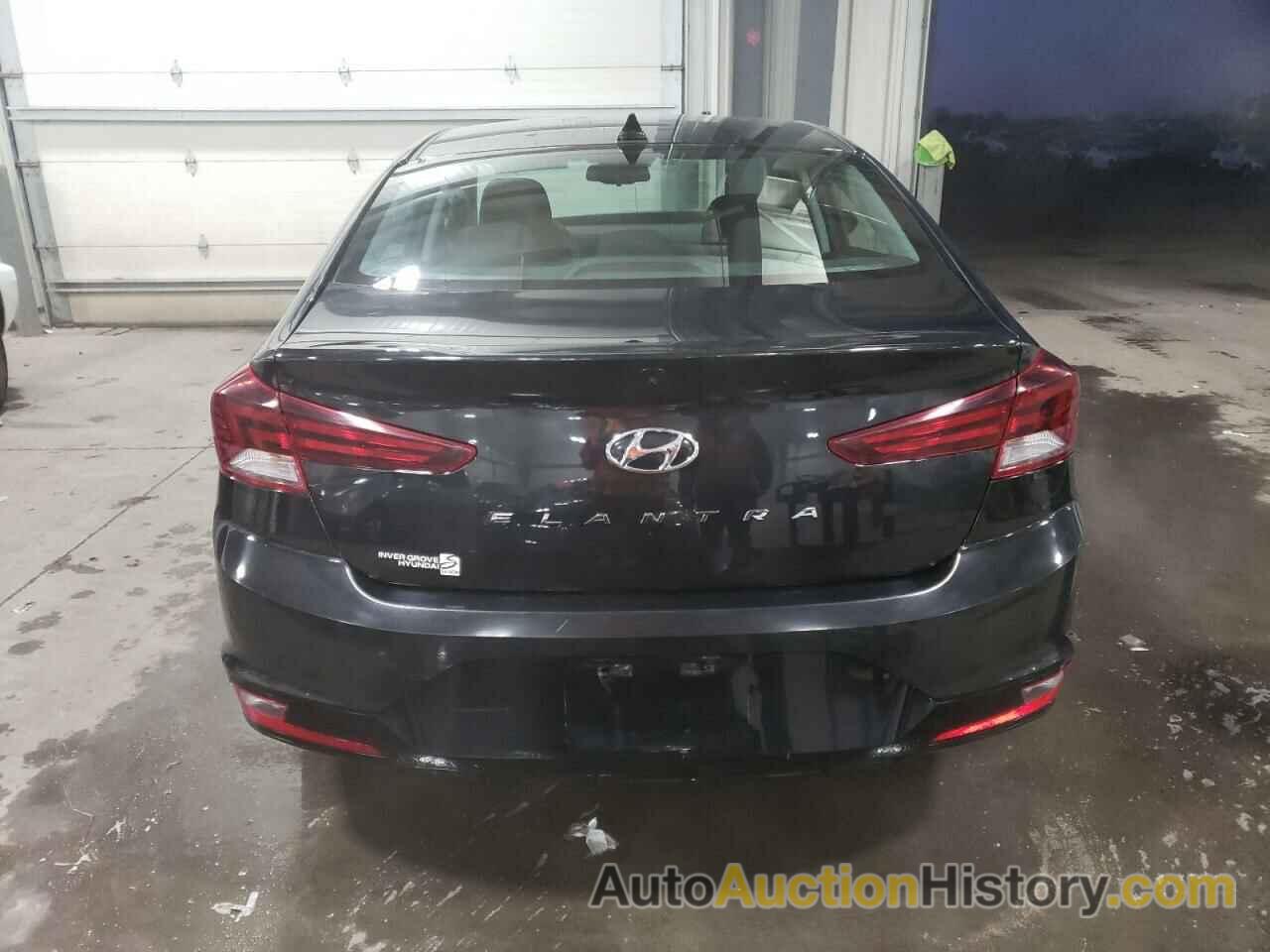 HYUNDAI ELANTRA SEL, 5NPD84LF3KH451575