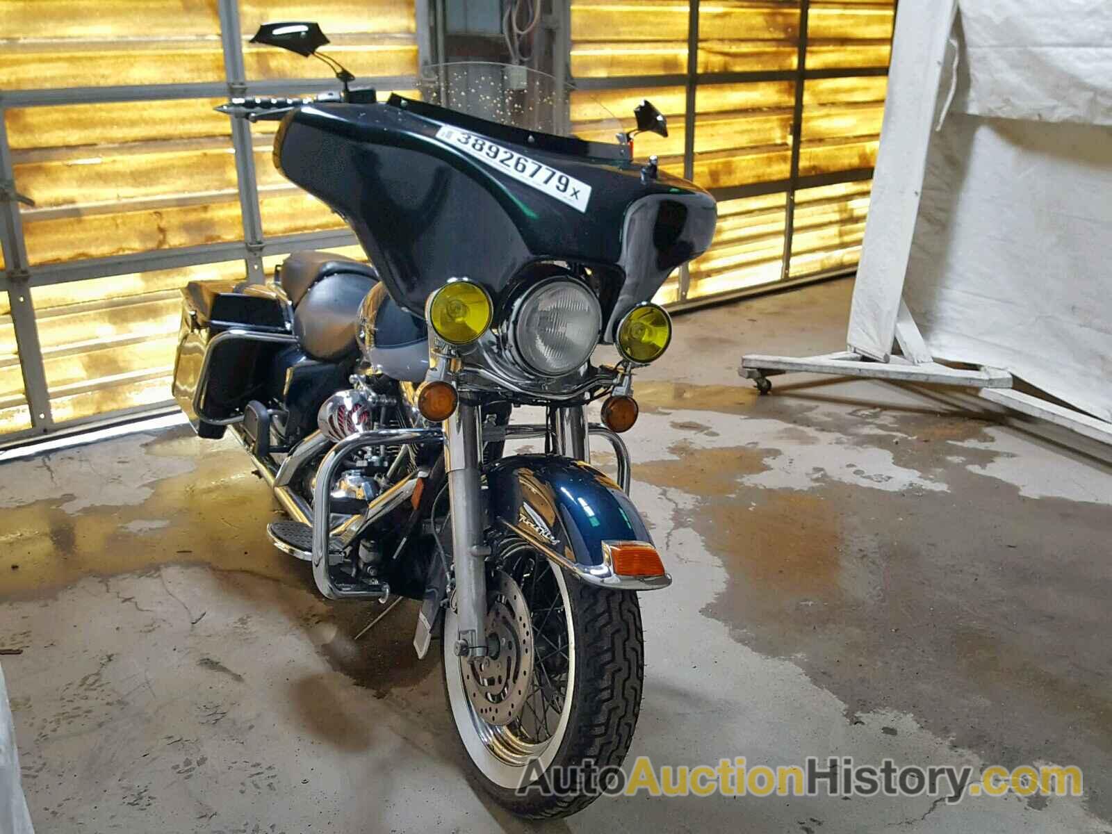 2002 HARLEY-DAVIDSON FLHRI, 1HD1FBW142Y634171