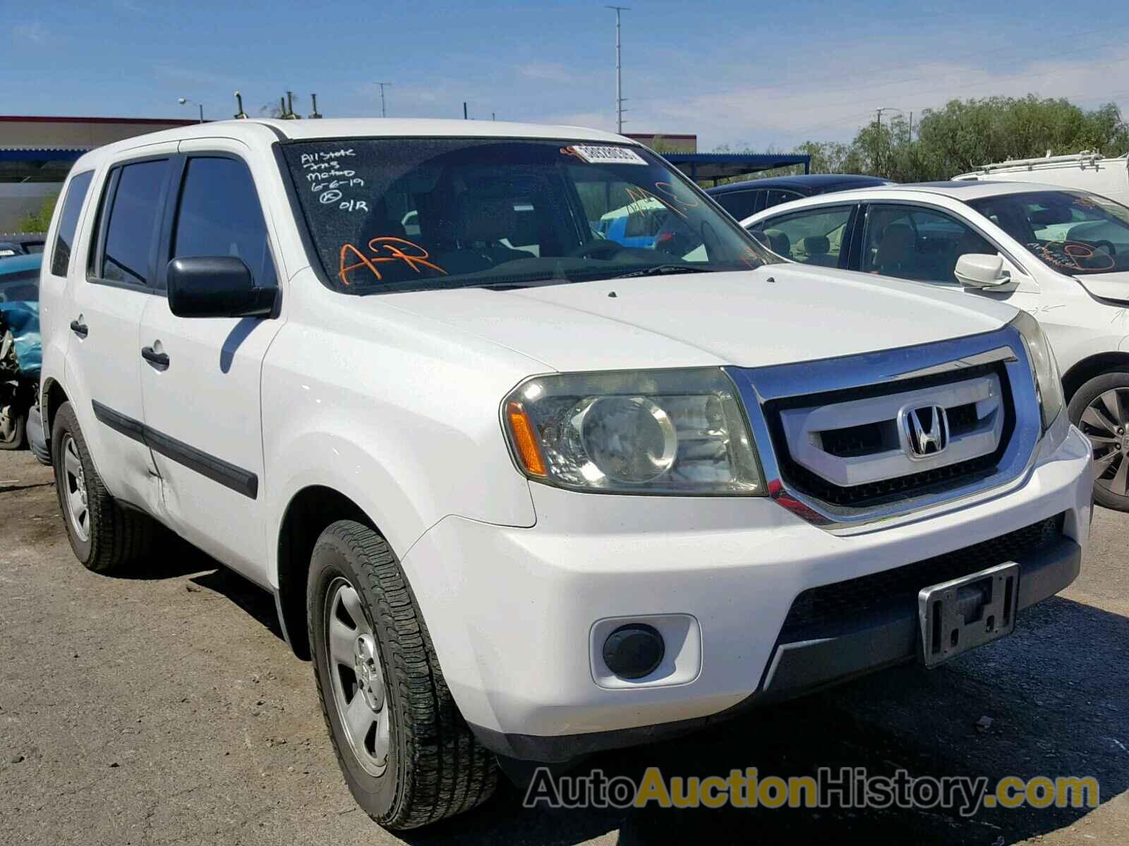 2011 HONDA PILOT LX, 5FNYF4H23BB023095