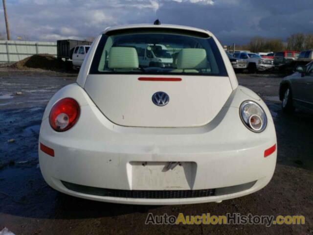 VOLKSWAGEN BEETLE TRIPLE WHITE, 3VWFW31C18M522631