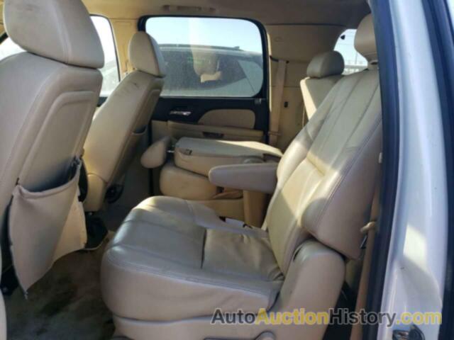 CHEVROLET SUBURBAN C1500  LS, 3GNFC16008G200521