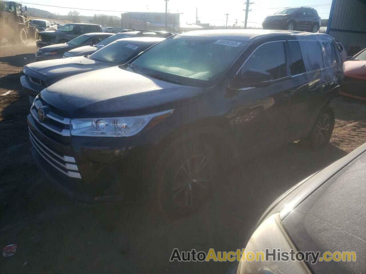 2018 TOYOTA HIGHLANDER LE, 5TDBZRFH3JS804341