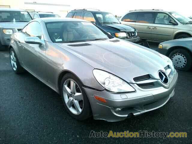 2005 MERCEDES-BENZ SLK 350, WDBWK56F85F038785