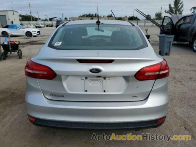 FORD FOCUS SE, 1FADP3F2XHL307487