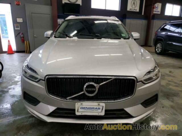 VOLVO XC60 T5 MOMENTUM, YV4102RK7M1676950