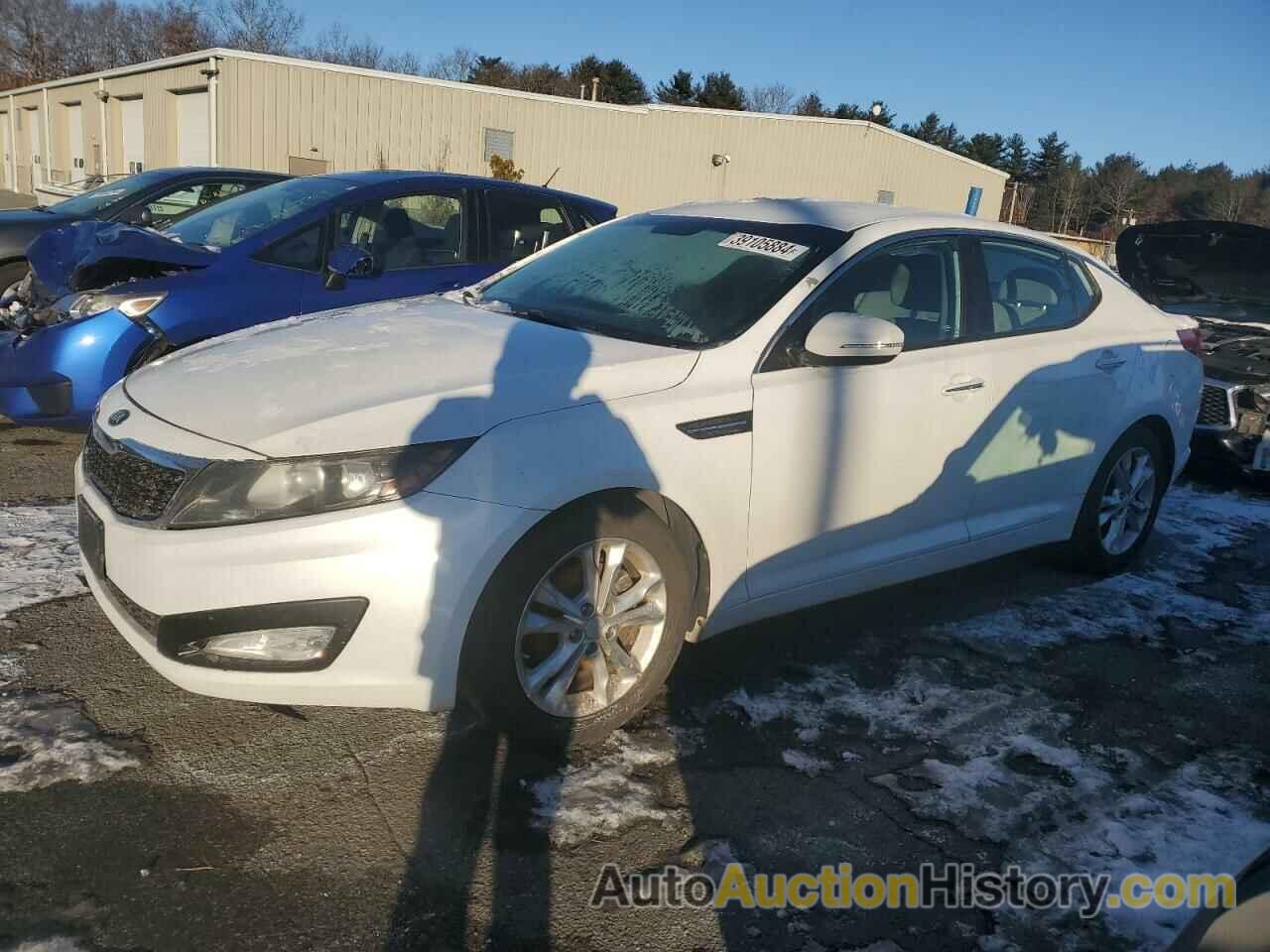 KIA OPTIMA LX, 5XXGM4A75DG223063