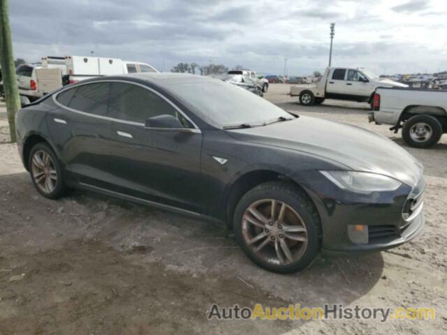 TESLA MODEL S, 5YJSA1CN8DFP08765