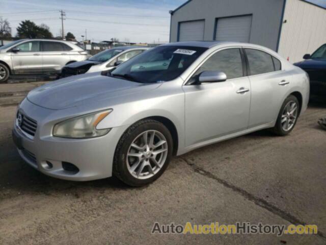 NISSAN MAXIMA S, 1N4AA5APXCC859082