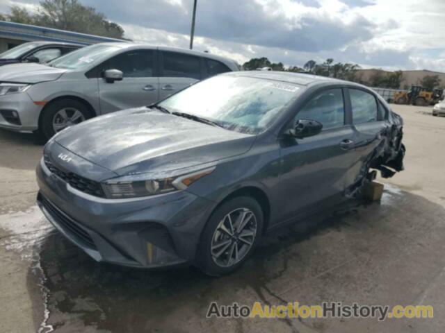 KIA FORTE LX, 3KPF24AD1PE514809