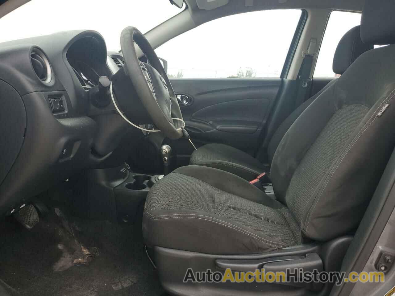 NISSAN VERSA S, 3N1CN7APXJL863088