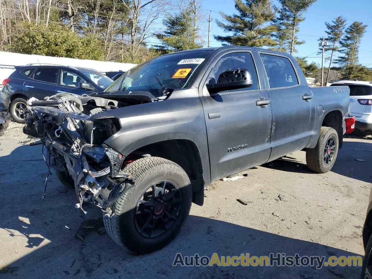 TOYOTA TUNDRA CREWMAX SR5, 5TFDY5F11LX923400