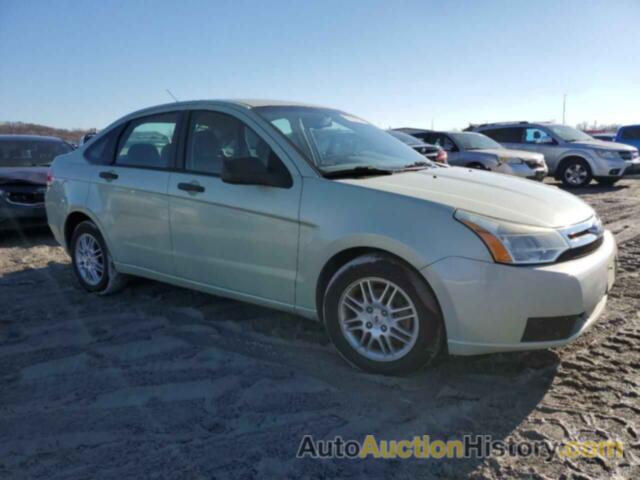 FORD FOCUS SE, 1FAHP3FN0BW121362