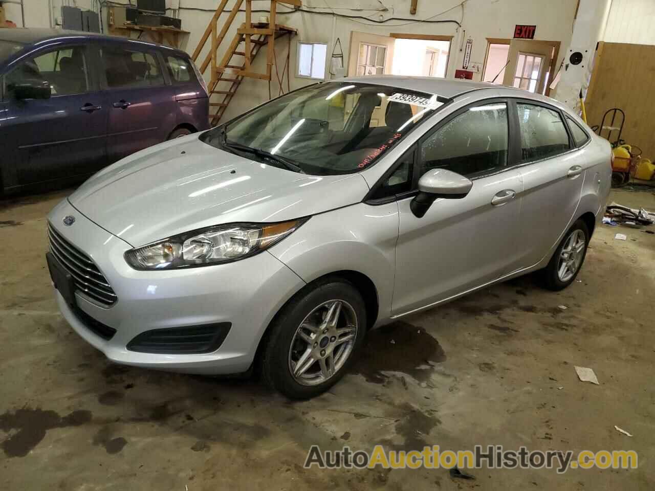 FORD FIESTA SE, 3FADP4BJ9HM143618