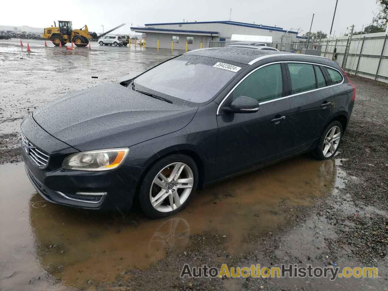 VOLVO V60 PLATINUM, YV126MEDXF1191868