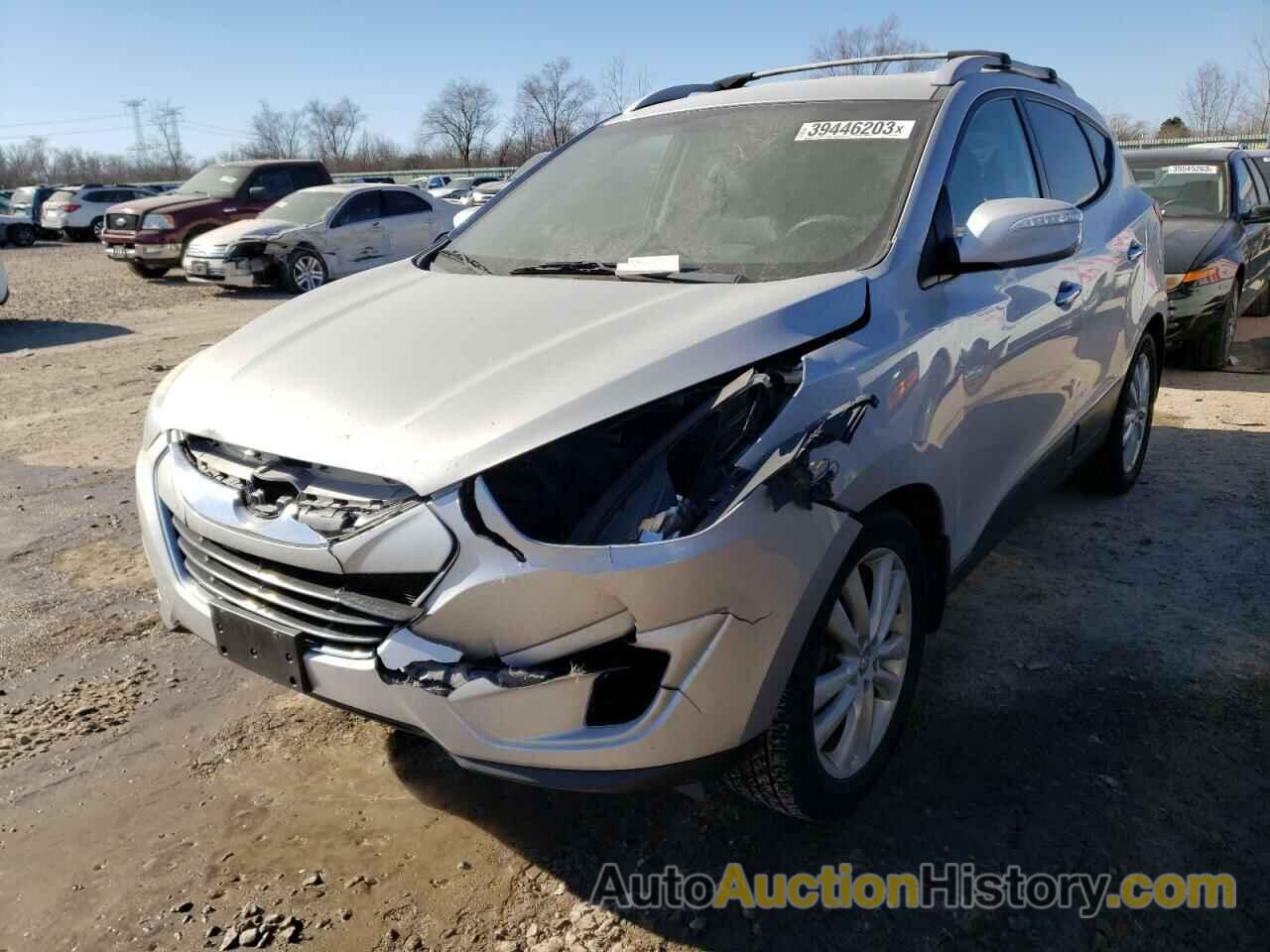 HYUNDAI TUCSON GLS, KM8JUCAC0DU643462