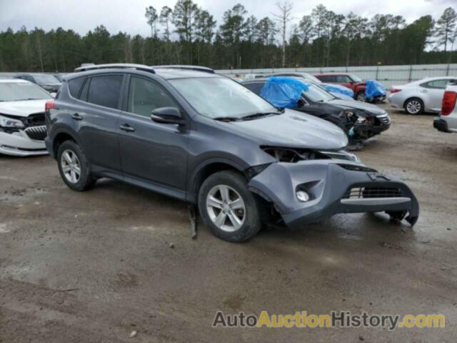 TOYOTA RAV4 XLE, JTMRFREV4DD019387