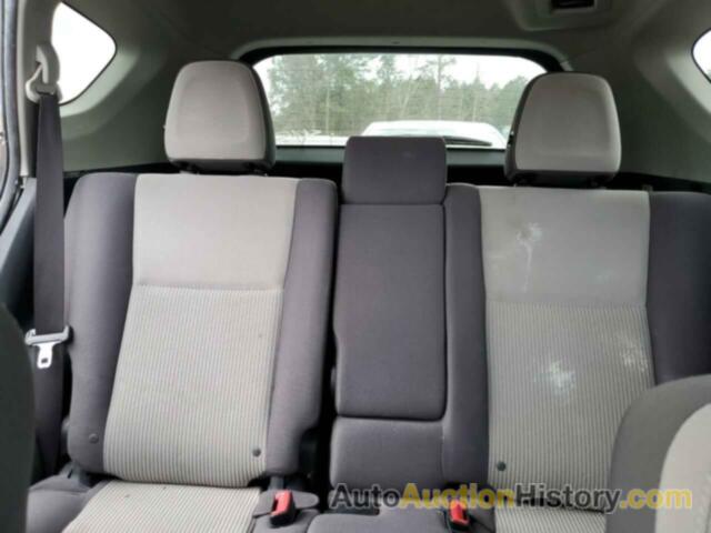 TOYOTA RAV4 XLE, JTMRFREV4DD019387