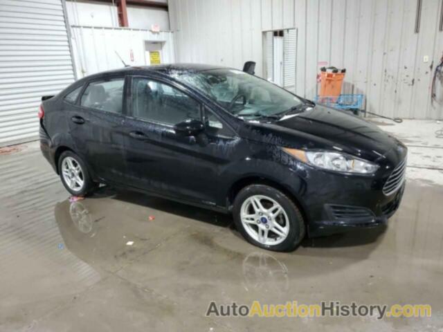 FORD FIESTA SE, 3FADP4BJ5JM140317