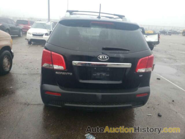 KIA SORENTO EX, 5XYKUDA69CG231131