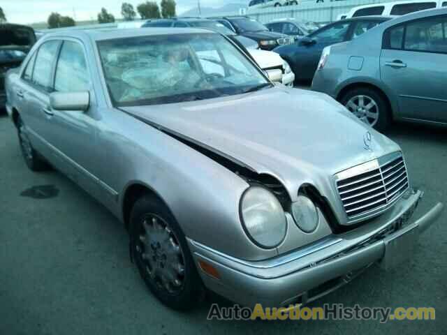 1999 MERCEDES-BENZ E320, WDBJF65H4XA789583