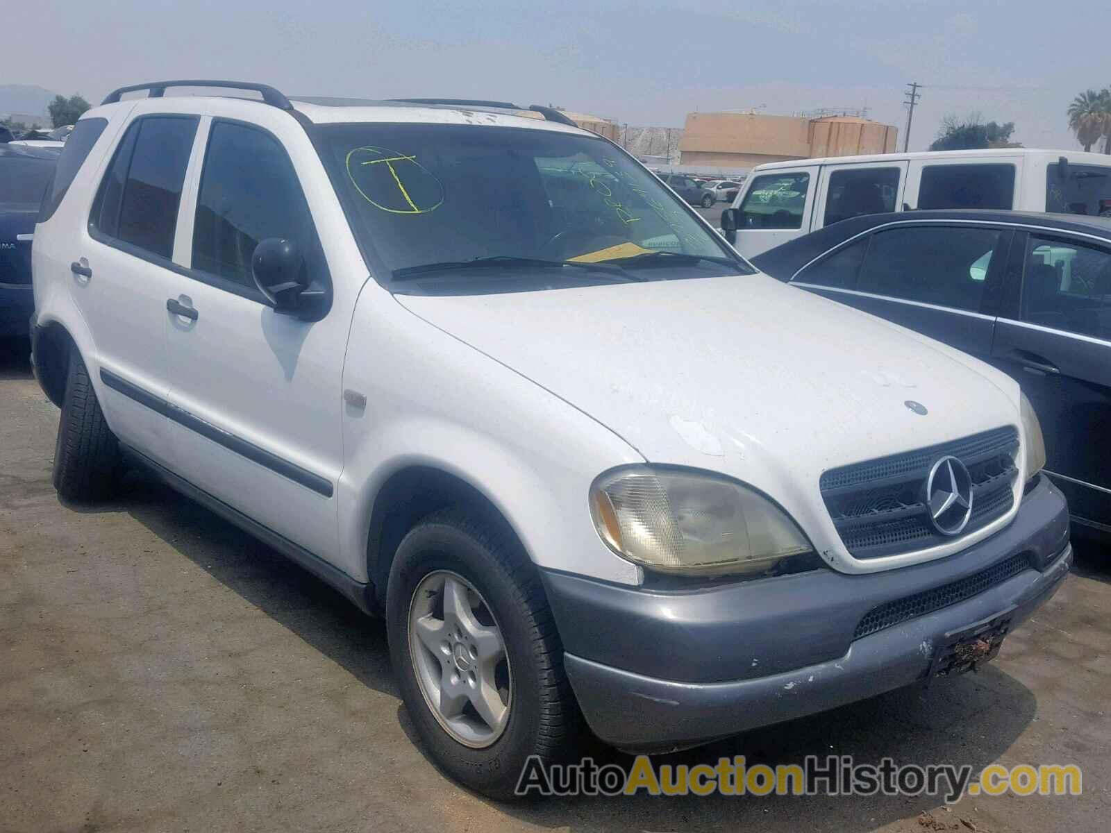 1999 MERCEDES-BENZ ML 320, 4JGAB54E8XA082576