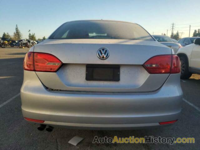 VOLKSWAGEN JETTA BASE, 3VW2K7AJ0CM315690