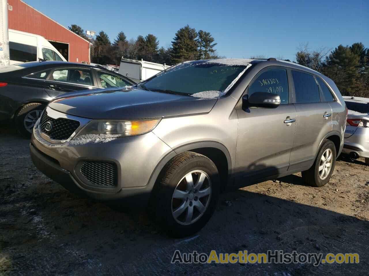 2011 KIA SORENTO BASE, 5XYKT3A1XBG138828