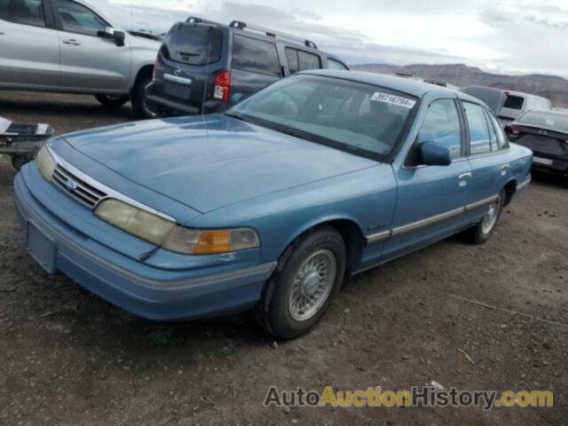 FORD CROWN VIC LX, 2FALP74W6RX176359