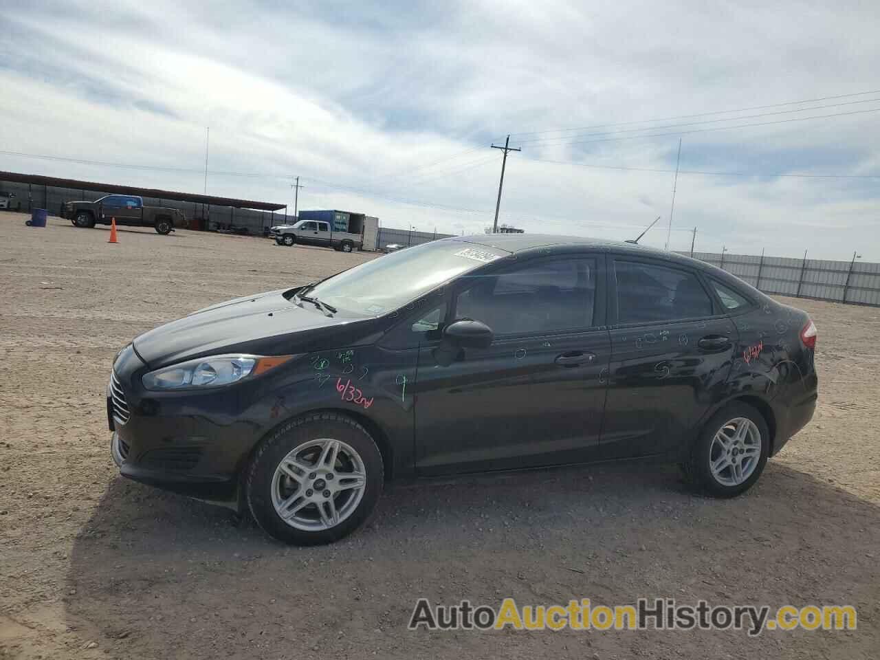 FORD FIESTA SE, 3FADP4BJ1HM147386