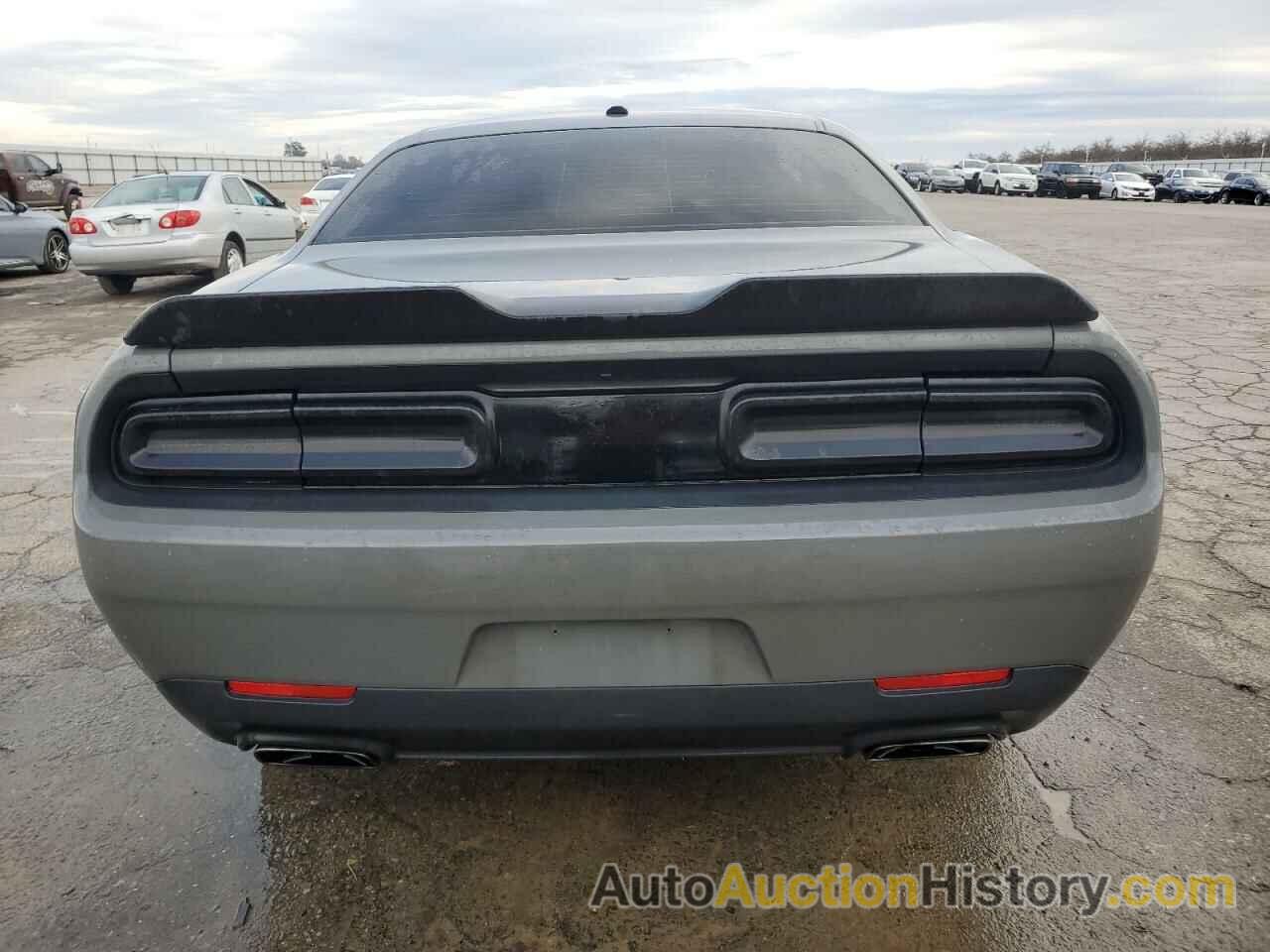 DODGE CHALLENGER R/T, 2C3CDZBT2HH609051