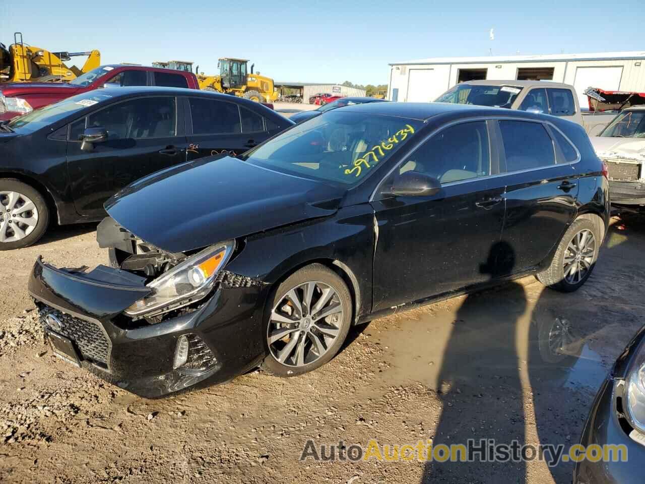 HYUNDAI ELANTRA, KMHH35LE8KU115872