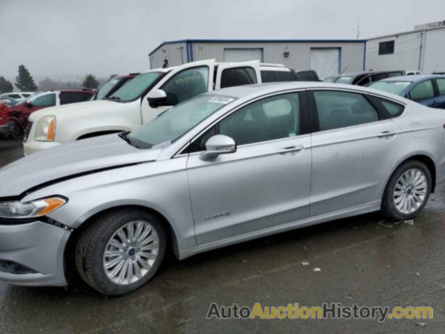 FORD FUSION SE HYBRID, 3FA6P0LU2GR291587