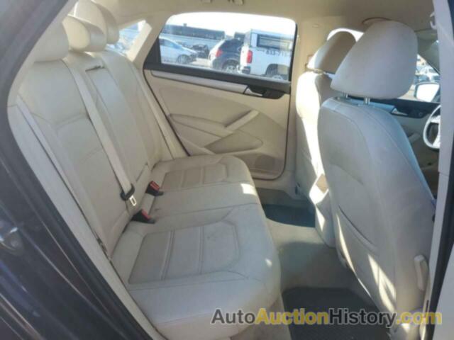 VOLKSWAGEN PASSAT S, 1VWAT7A38FC053627