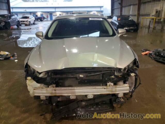 FORD FUSION SE, 3FA6P0H72GR129719