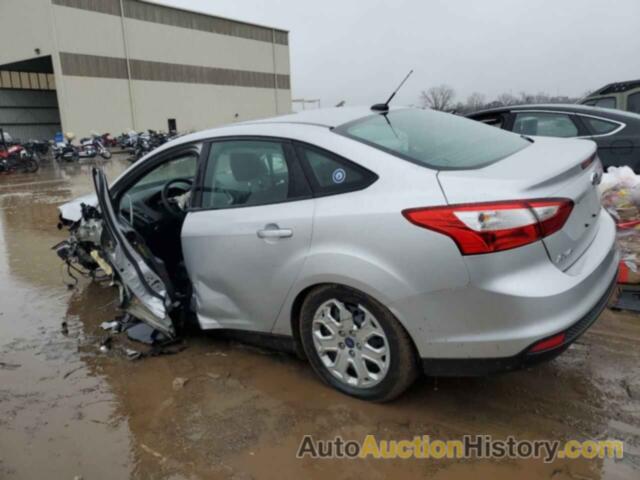 FORD FOCUS SE, 1FAHP3F24CL330032