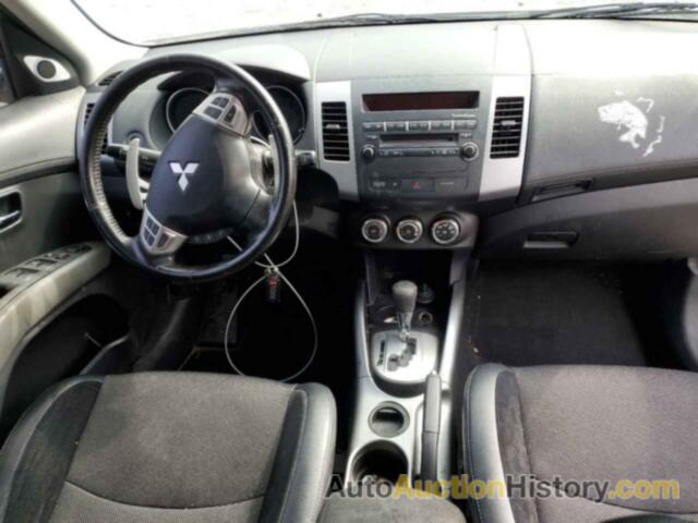 MITSUBISHI OUTLANDER XLS, JA4JS4AX8BU027356