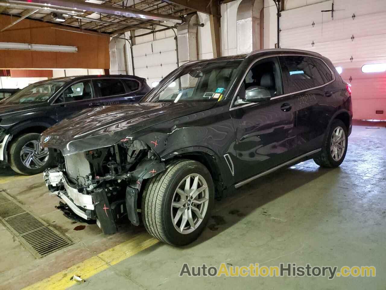 BMW X5 XDRIVE40I, 5UXCR6C08P9P36643