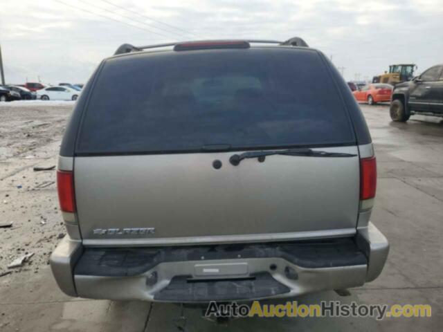 CHEVROLET BLAZER, 1GNDT13X54K132602