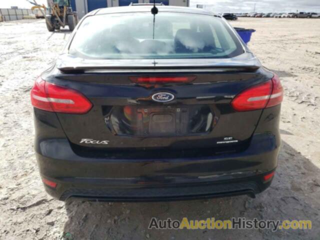 FORD FOCUS SE, 1FADP3F20GL335958