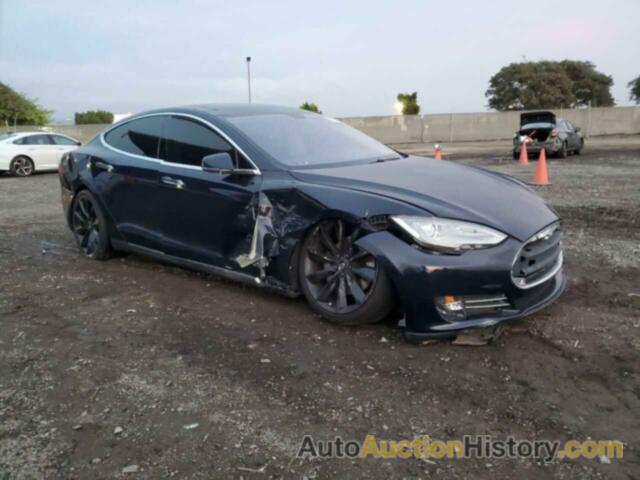 TESLA MODEL S, 5YJSA1DP1DFP10566