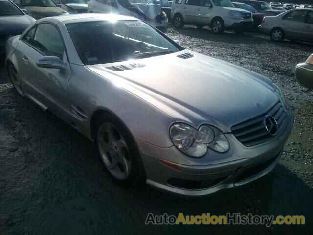 2005 MERCEDES-BENZ SL500, WDBSK75F15F104749