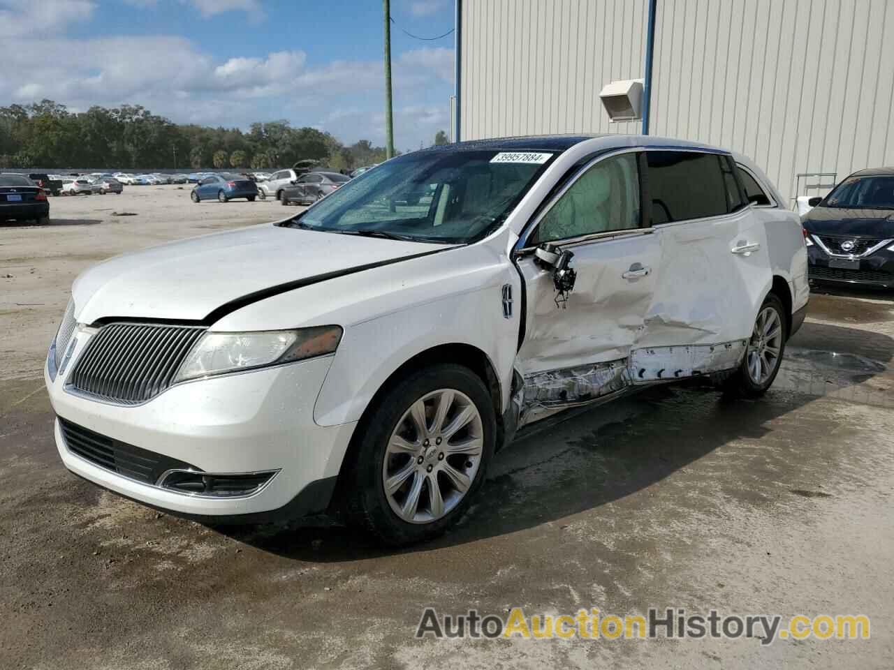 LINCOLN MKT, 2LMHJ5FK3DBL55013