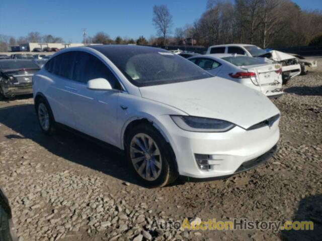 TESLA MODEL X, 5YJXCBE22JF114273