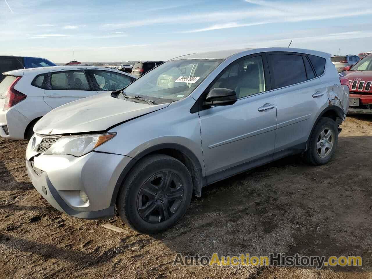 TOYOTA RAV4 LE, JTMBFREV9FJ022923