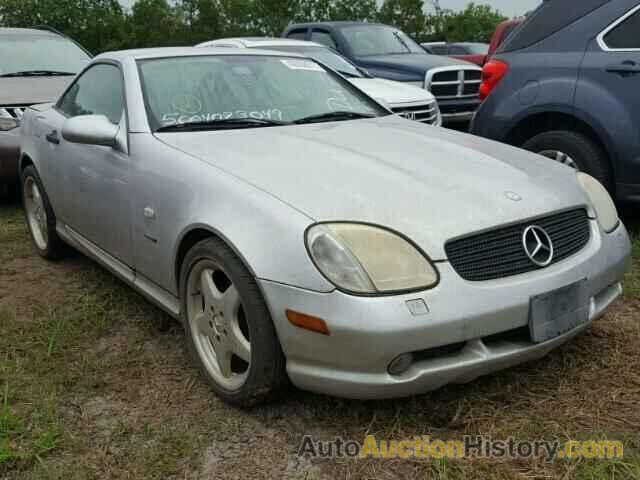 2000 MERCEDES-BENZ SLK 230 KOMPRESSOR, WDBKK47F9YF165718