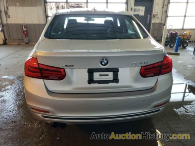 BMW 3 SERIES XI, WBA8D9G50JNU72407