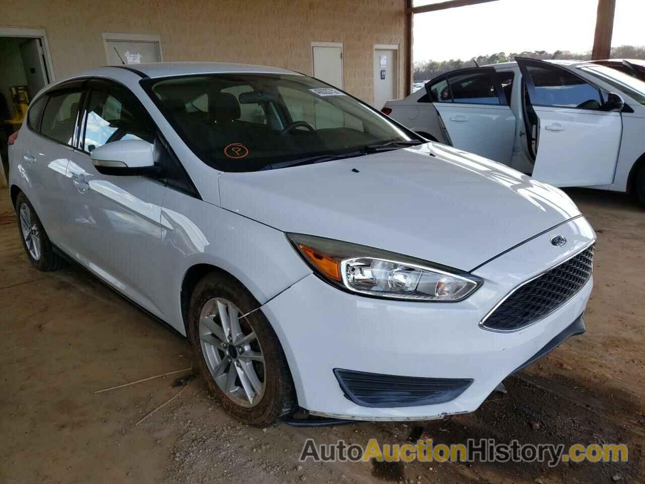 2016 FORD FOCUS SE, 1FADP3K23GL273767