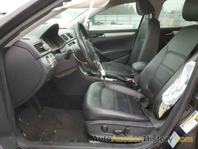 VOLKSWAGEN PASSAT SE, 1VWBH7A33DC084822