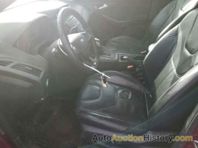 FORD FOCUS SE, 1FADP3K25GL375927