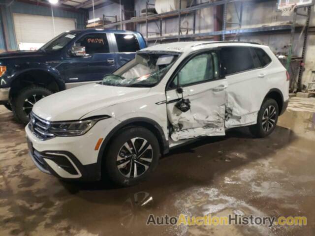 VOLKSWAGEN TIGUAN S, 3VVFB7AX3RM029111